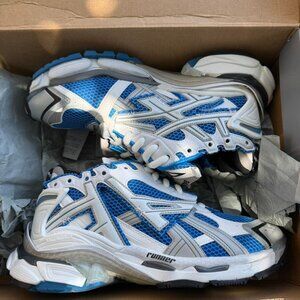 Balenciaga Men's White and Blue runner